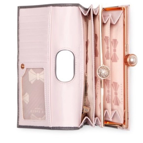 ❌SOLD❌ Ted Baker Crystal Leather Matinee Wallet - Picture 3 of 5